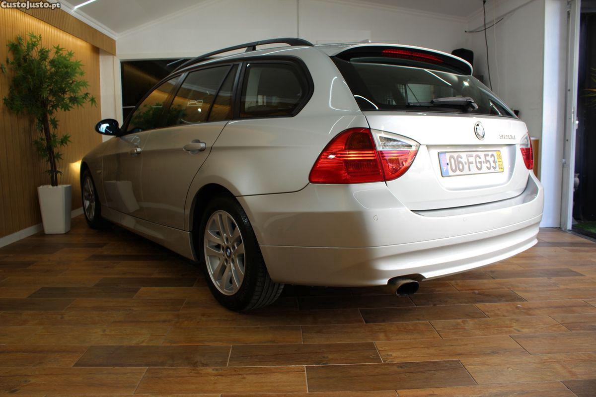 BMW 320 d Dynamic — fotografia 3
