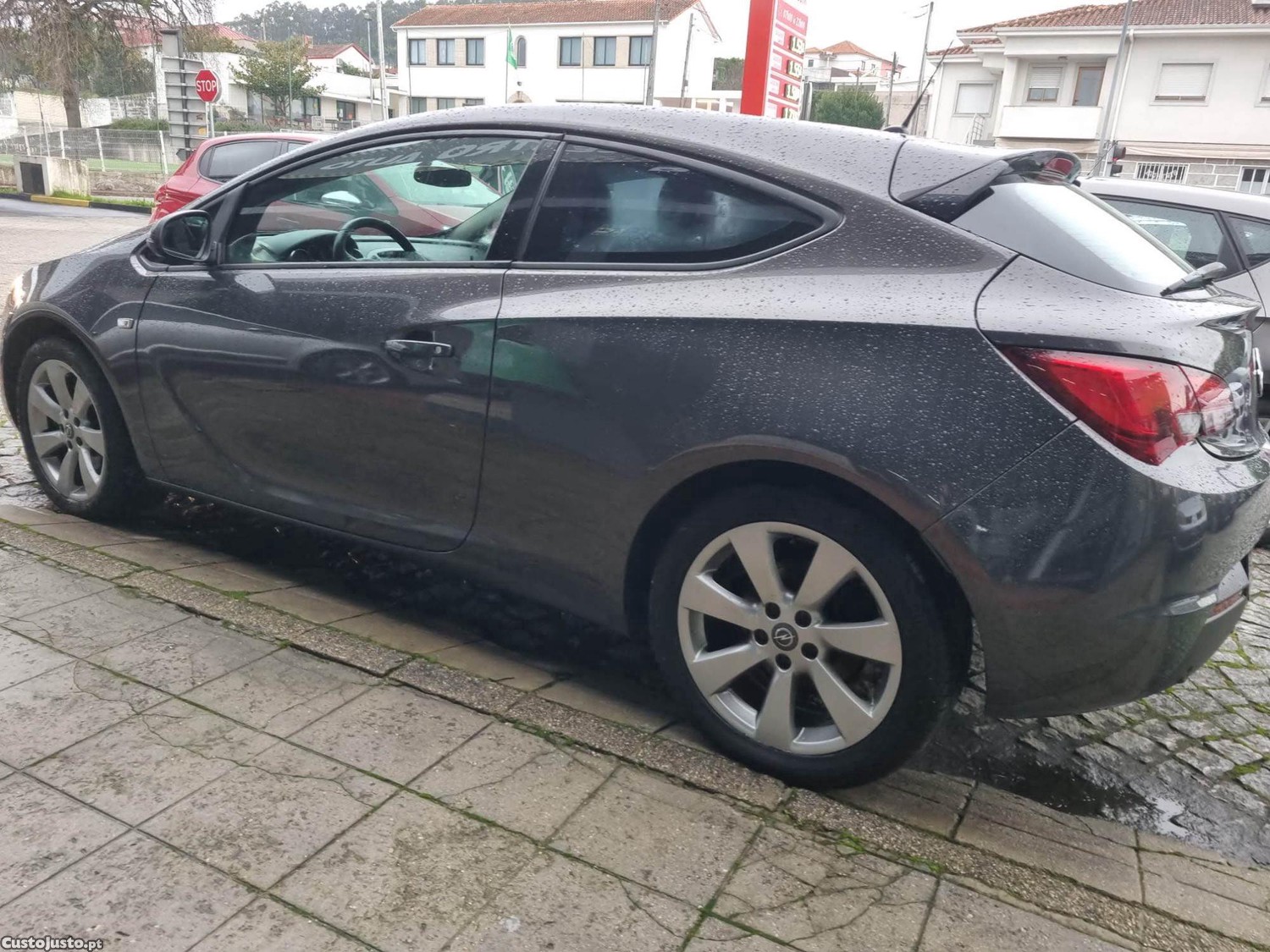 Opel Astra J 1.7 cdti 130CV GTC — fotografia 6