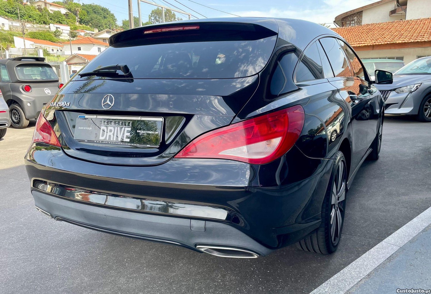 Mercedes-Benz CLA 200 d Shooting Brake Urban Aut. — fotografia 11