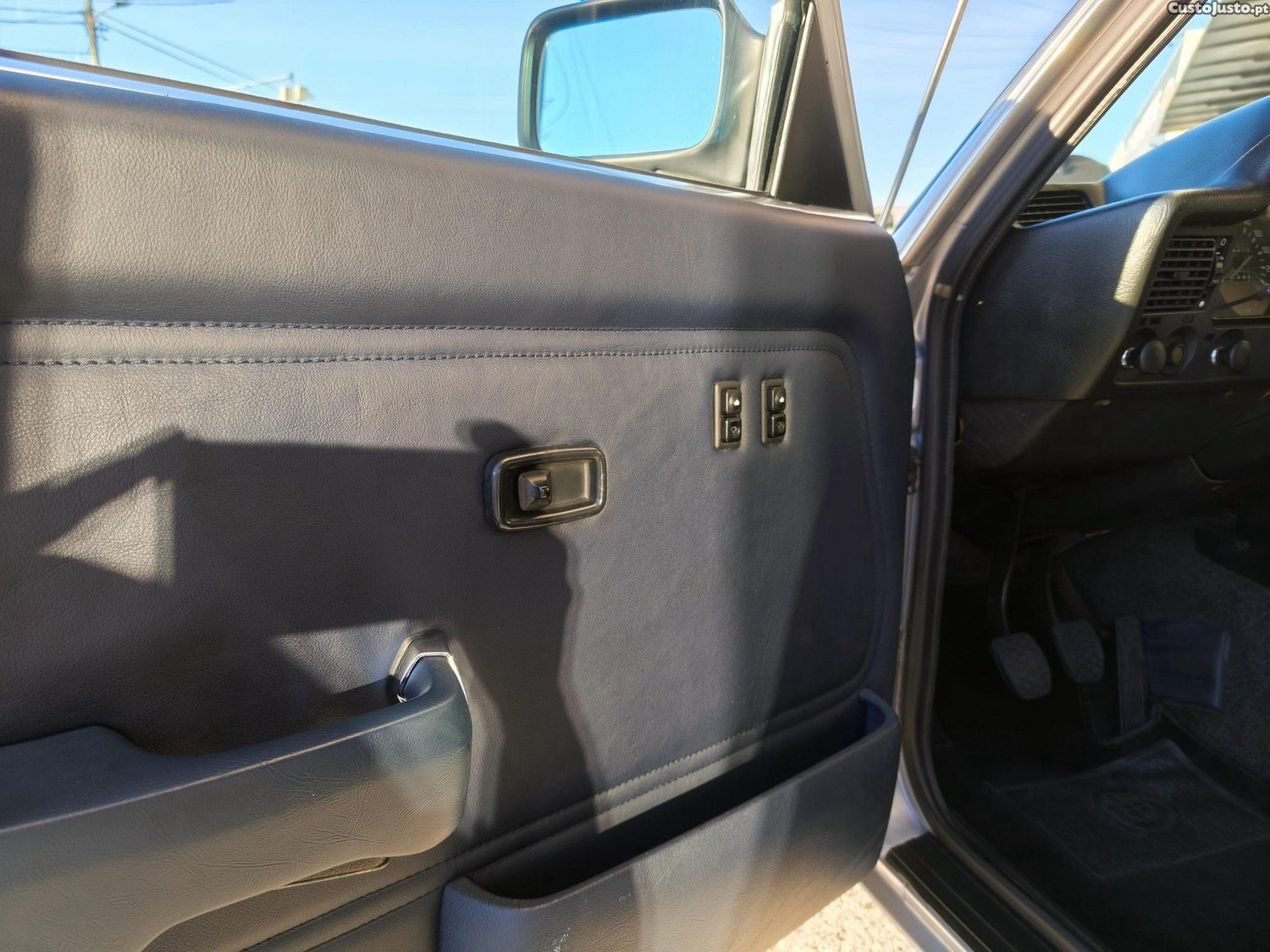 BMW 323 i E21 Nacional — fotografia 7