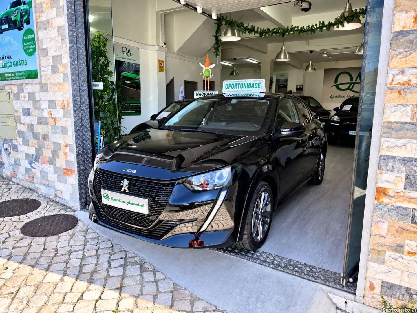 Peugeot e-208 50 kwh active pack — fotografia 12