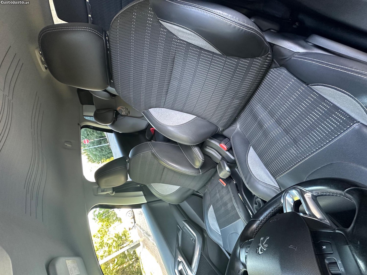 Peugeot 2008 Allure — fotografia 4