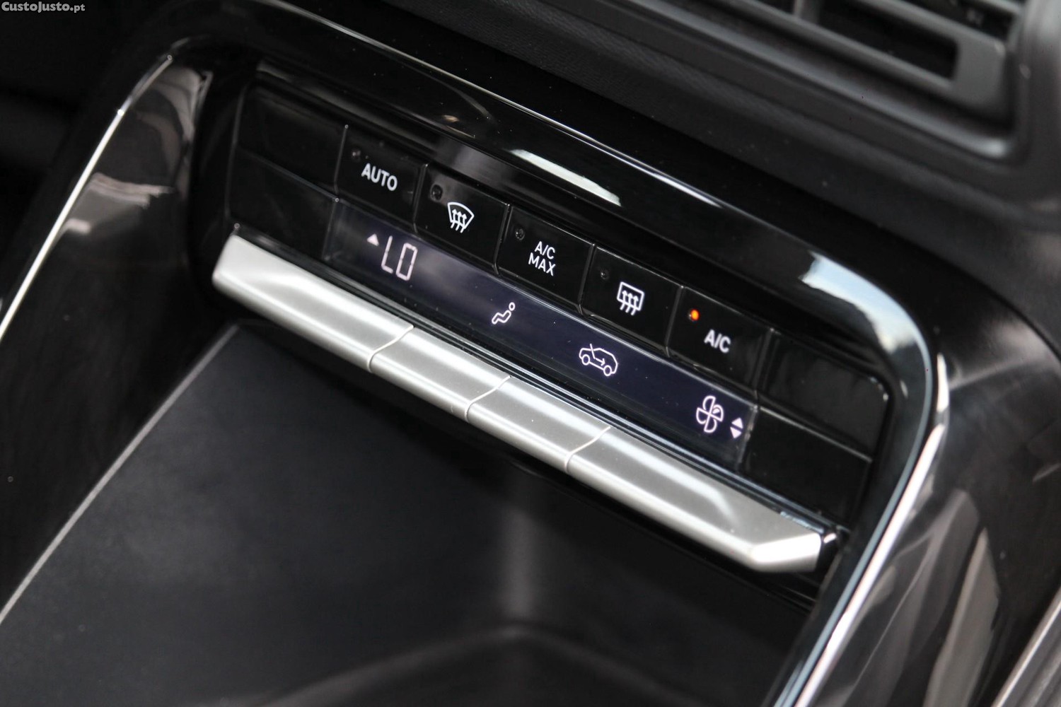 Citroën e-C3 44 kWh Autonomia Conforto Max — fotografia 15