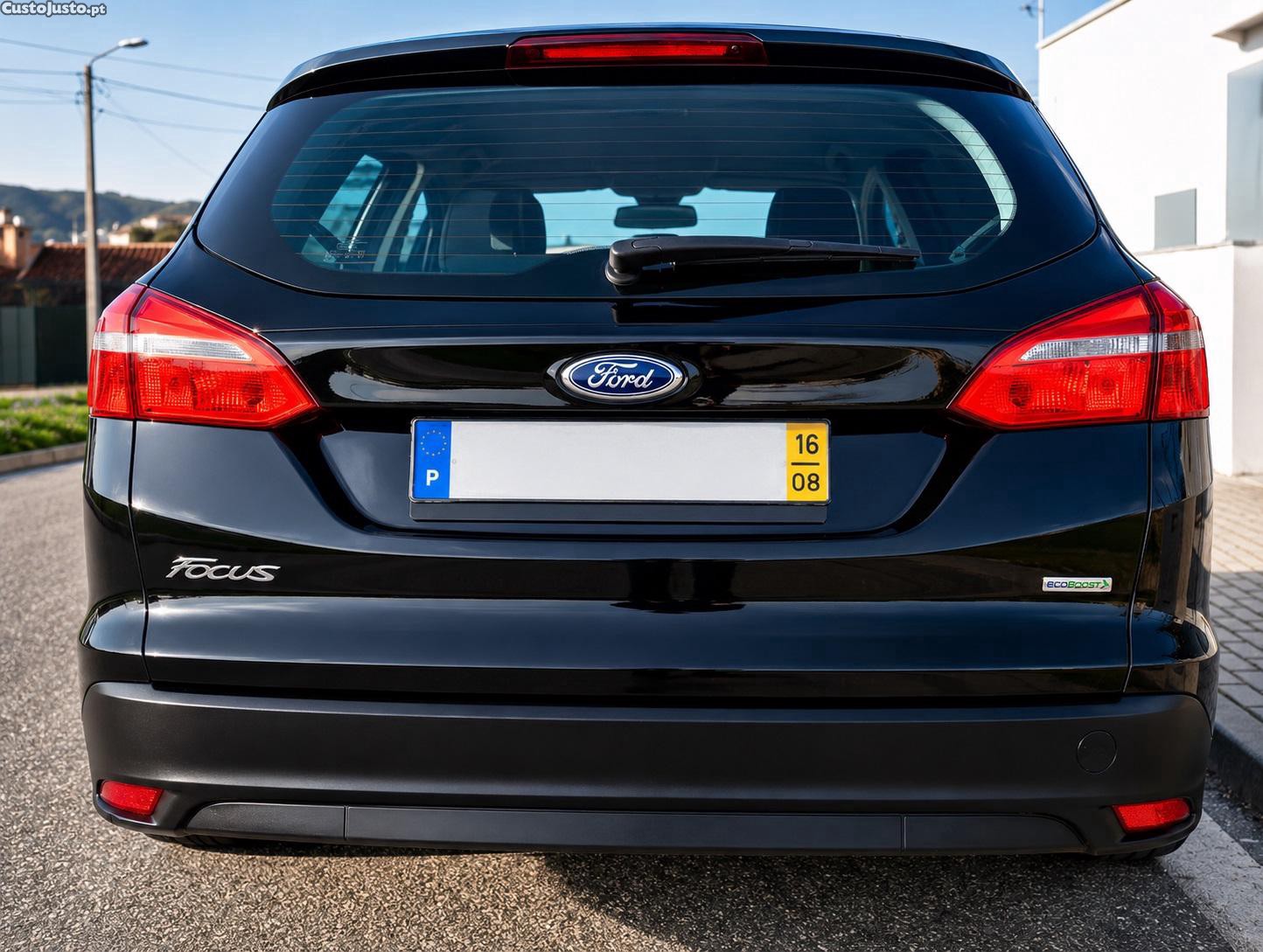Ford Focus SW 1.0 EcoBoost — fotografia 5