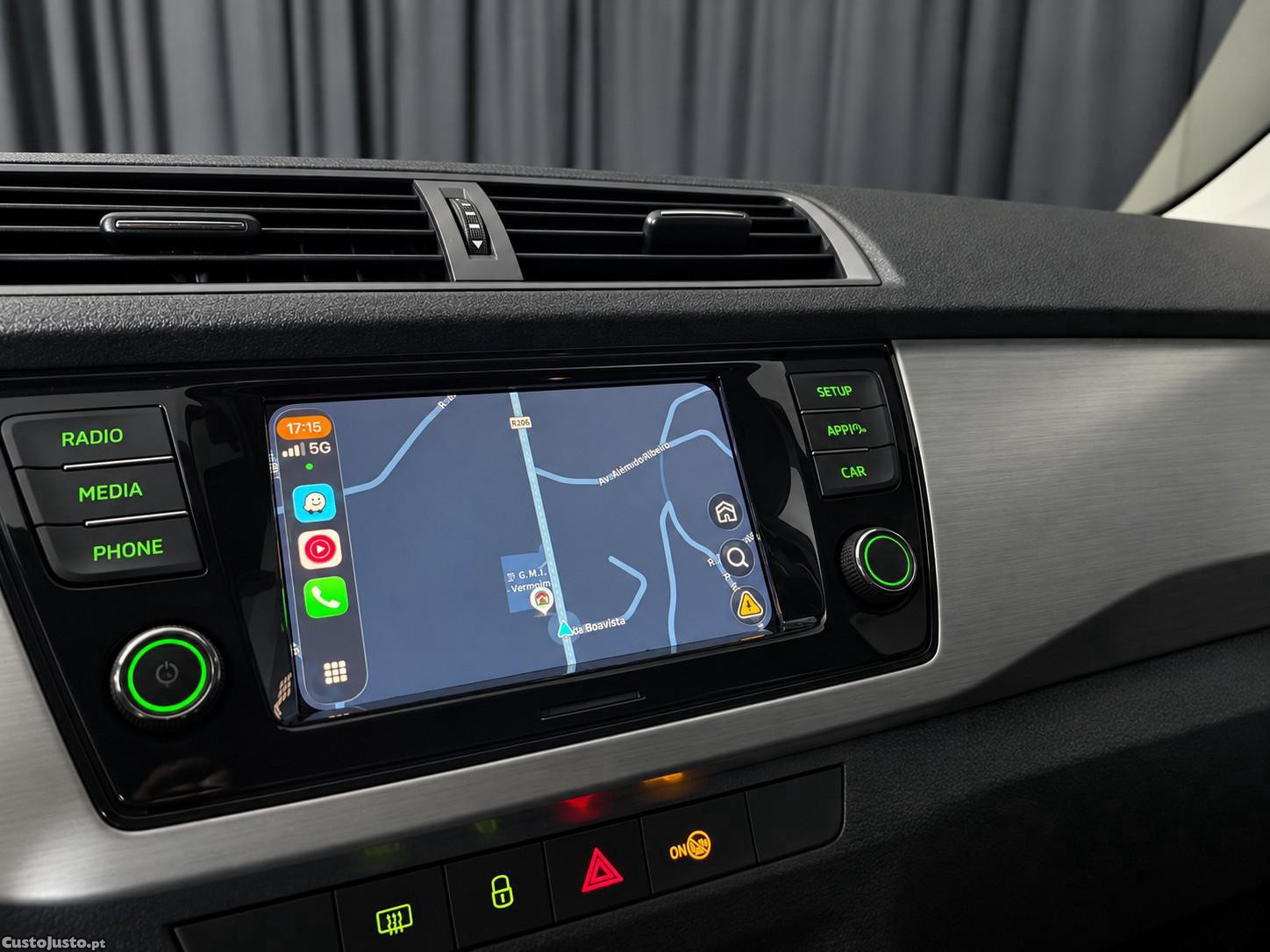 Skoda Fabia 1.0 TSI Ambition — fotografia 12