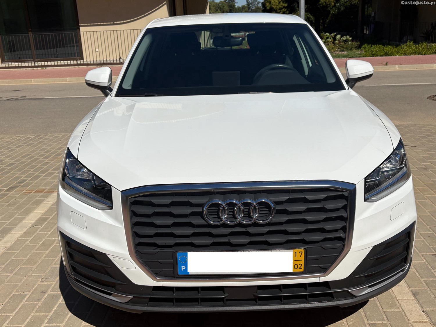 Audi Q2 Advanced - 17 foto 2