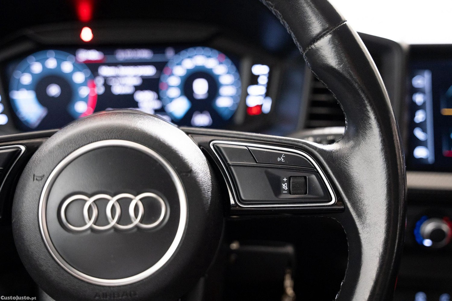 Audi A1 Sportback 25 TFSI Advanced — fotografia 10