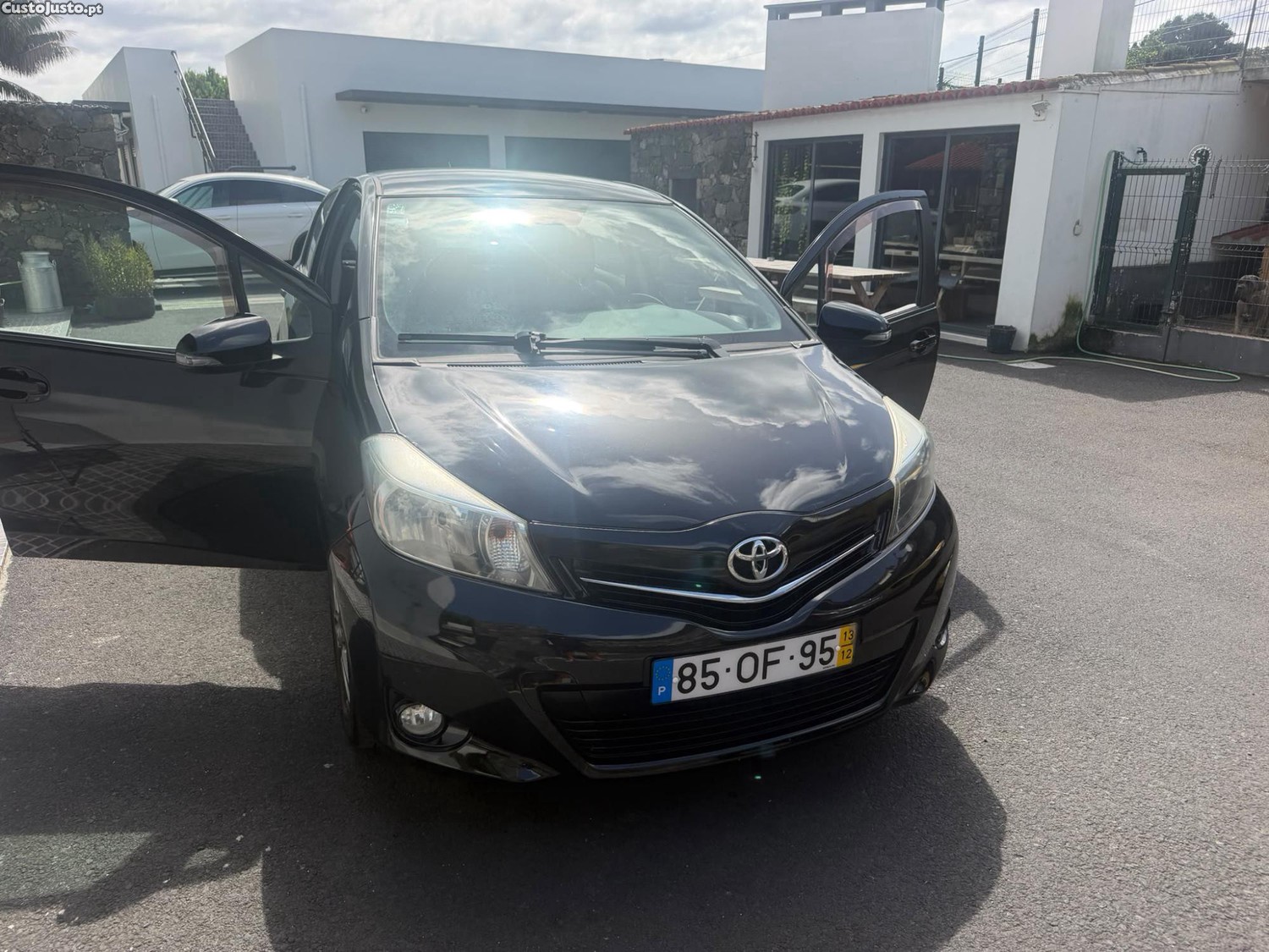 Toyota Yaris — fotografia 7