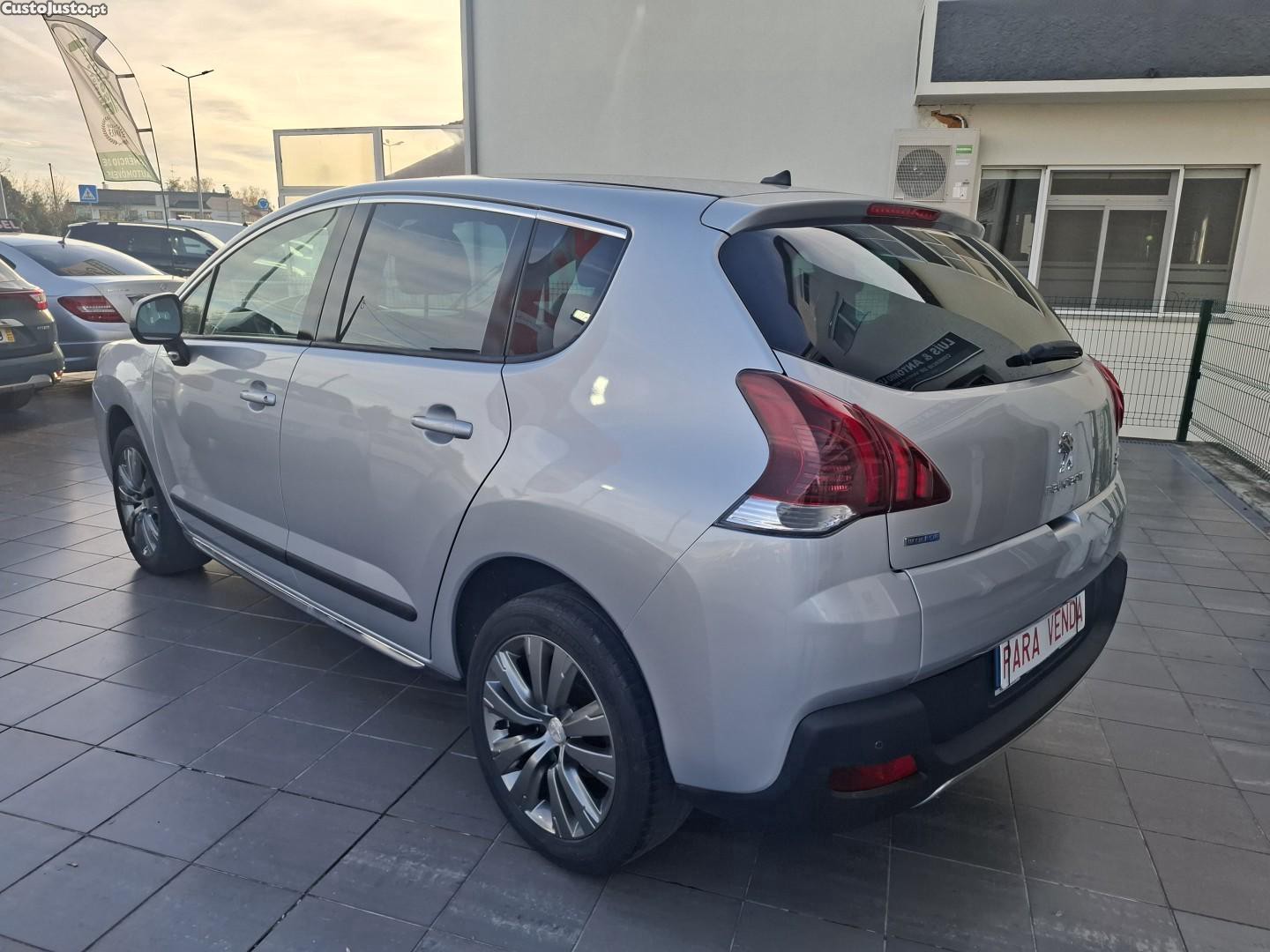 Peugeot 3008 1.6 BlueHDi Style — fotografia 6