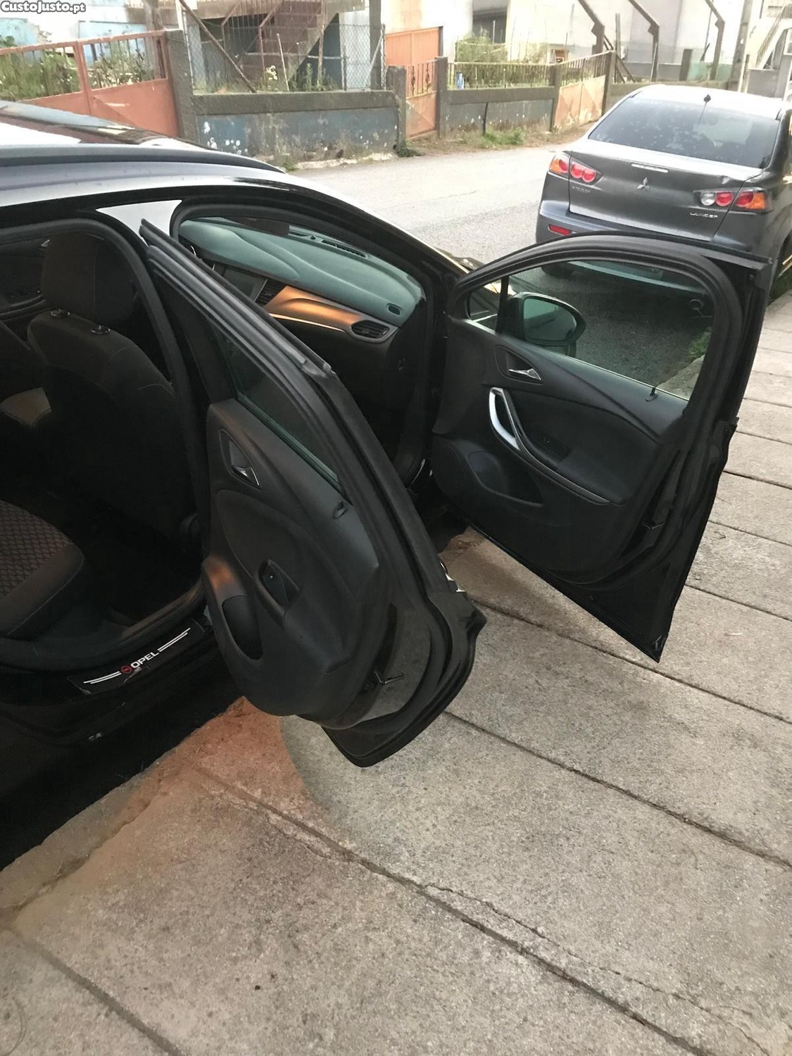 Opel Astra Sports tourer — fotografia 6