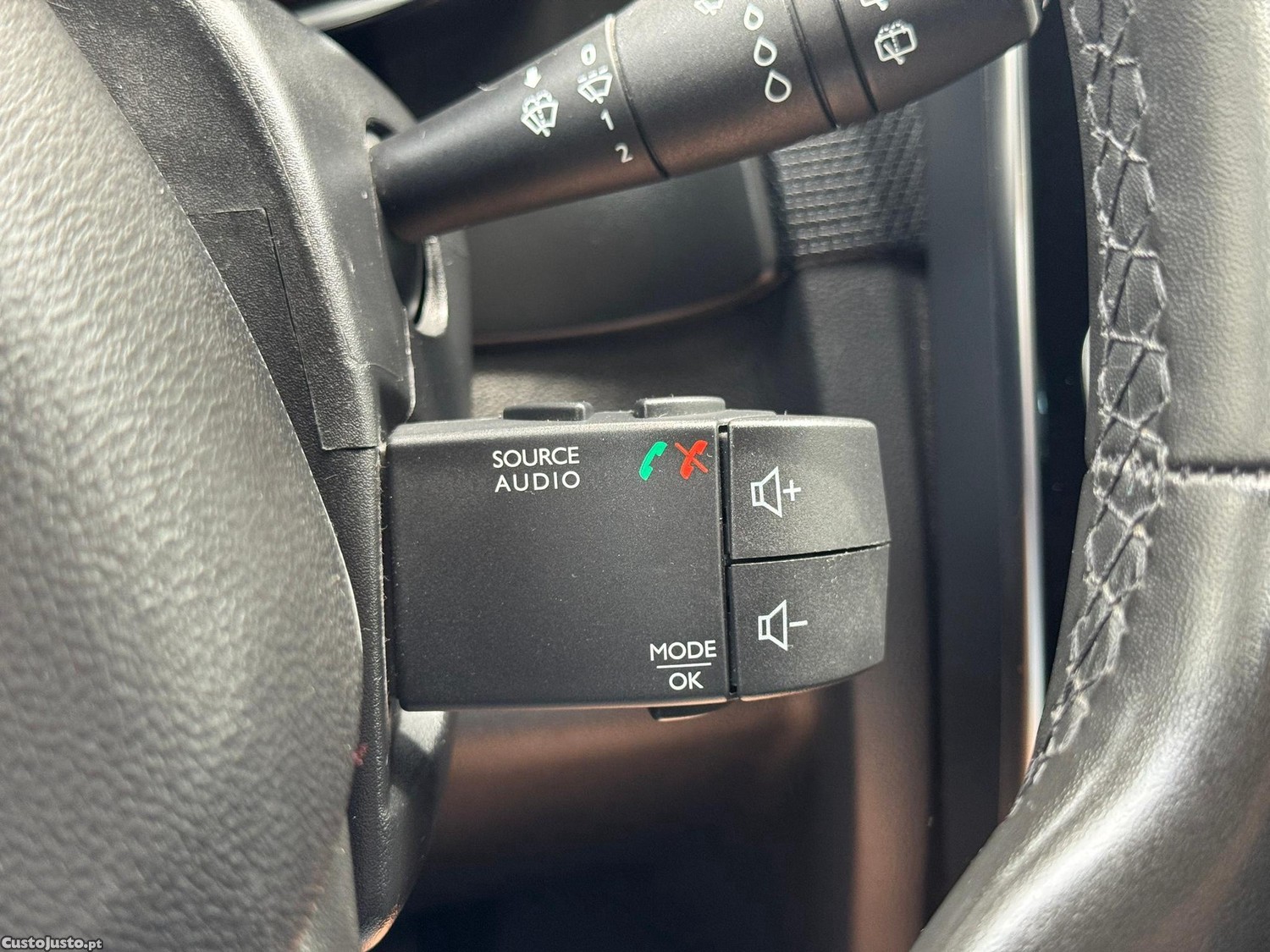 Renault Clio 0.9 TCe Limited — fotografia 6