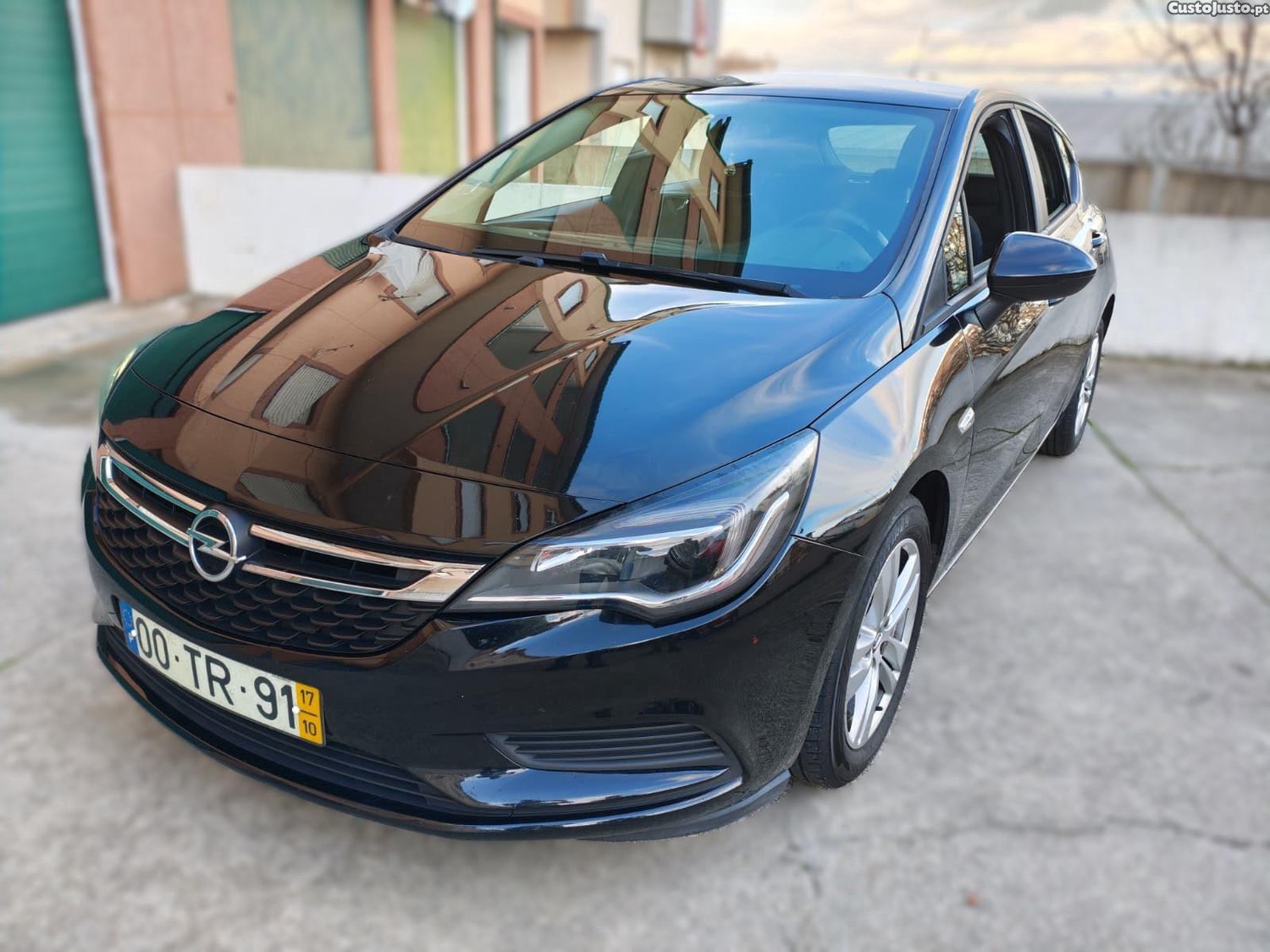 Opel Astra CDTI Business Edition — fotografia 7