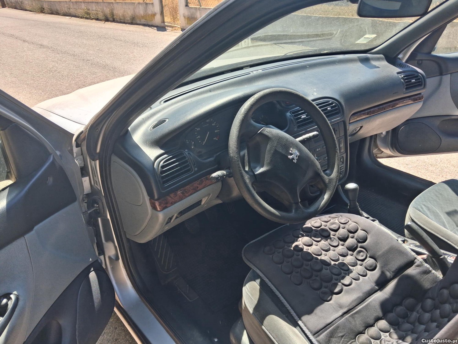 Peugeot 406 Confort — fotografia 8