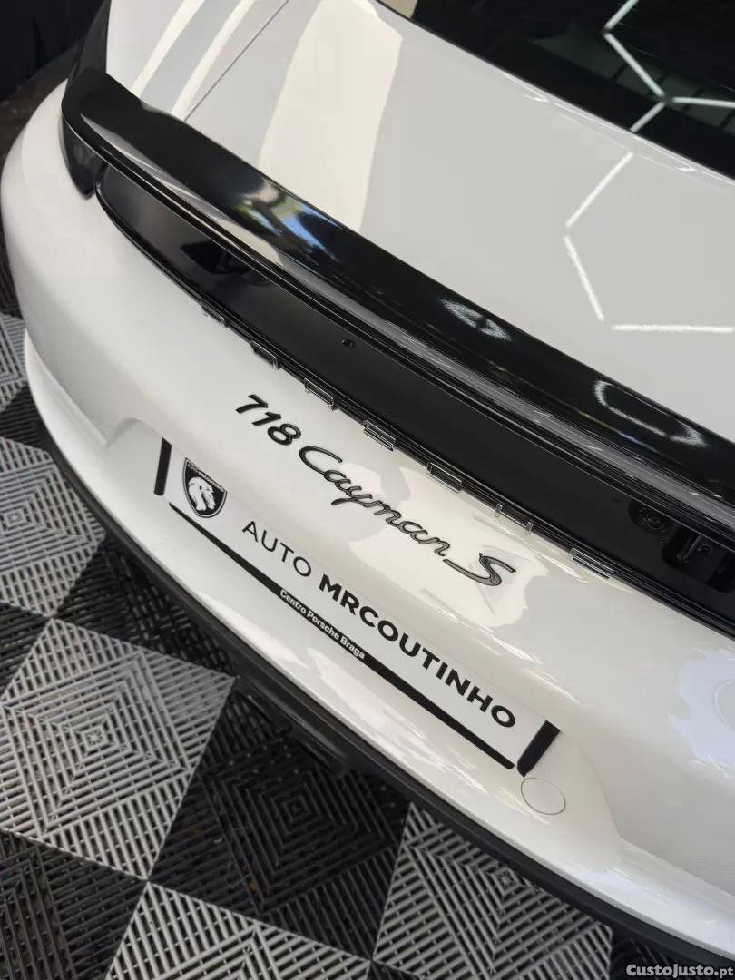 Porsche Cayenne 2.5 s pdk — fotografia 14