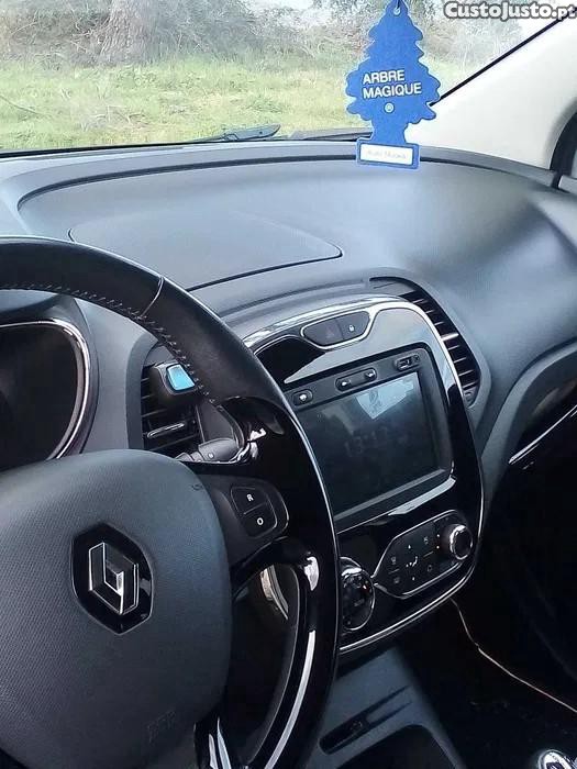 Renault Captur 1.5tdi — photo 4