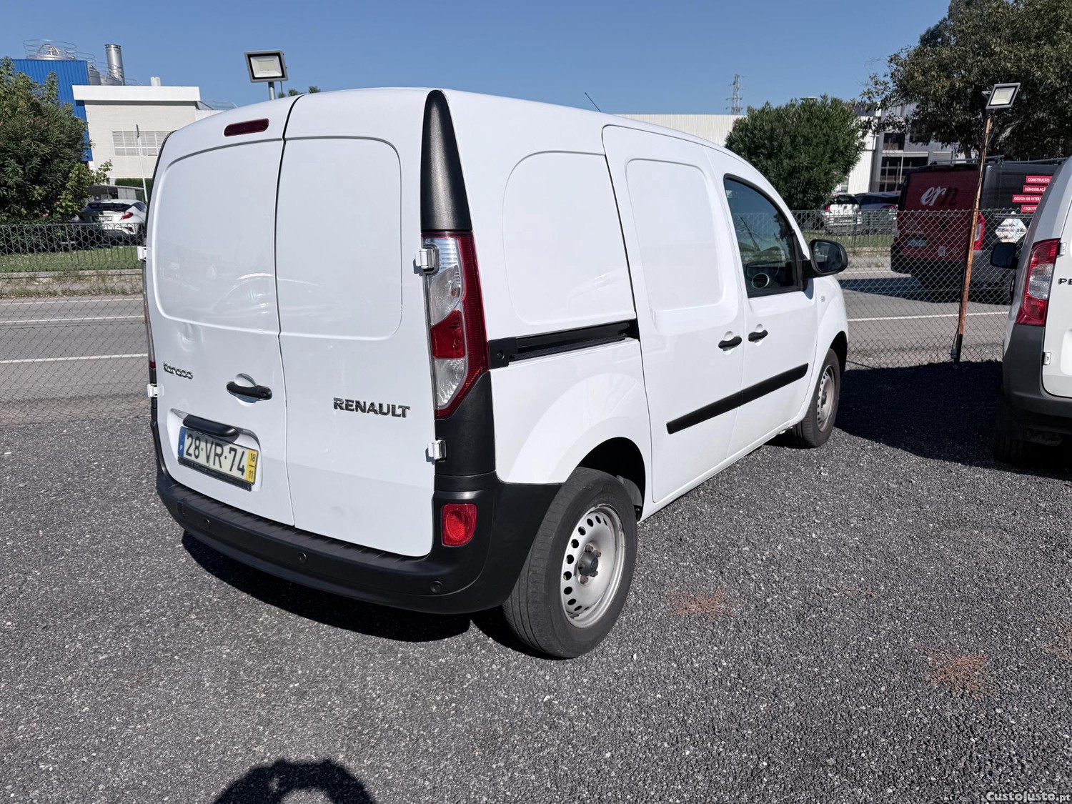 Renault Kangoo 1.5 DCI - IVA DEDUTIVEL - 18 foto 3