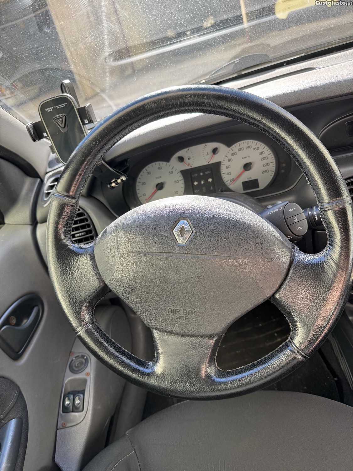 Renault Coupe . — photo 2