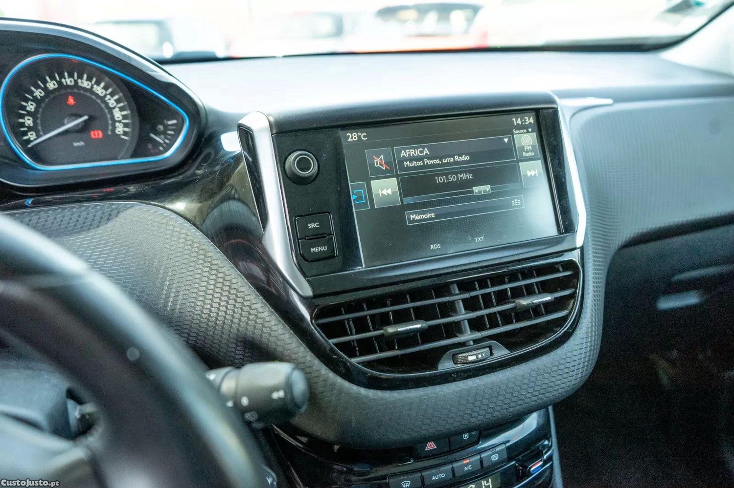 Peugeot 2008 1.2 puretech allure eat6 — fotografia 4