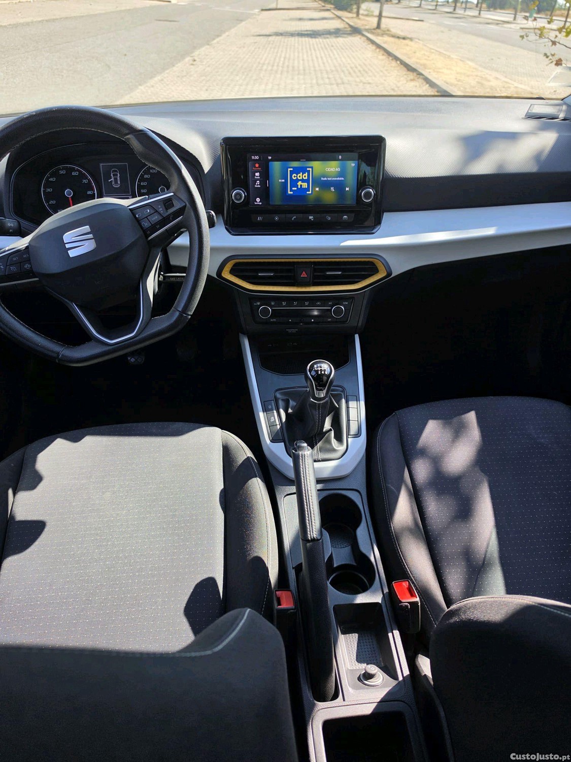 Seat Arona 1.0 115cv X c/garantia - 22 foto 5