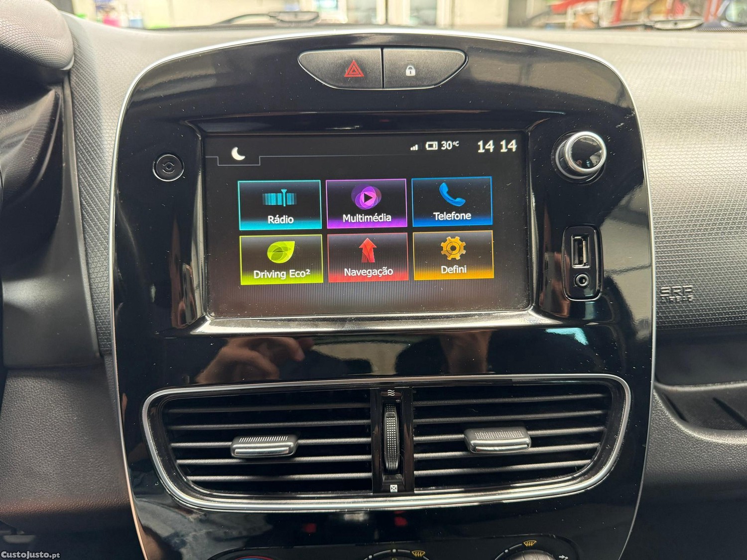 Renault Clio 0.9 TCe Limited — fotografia 4