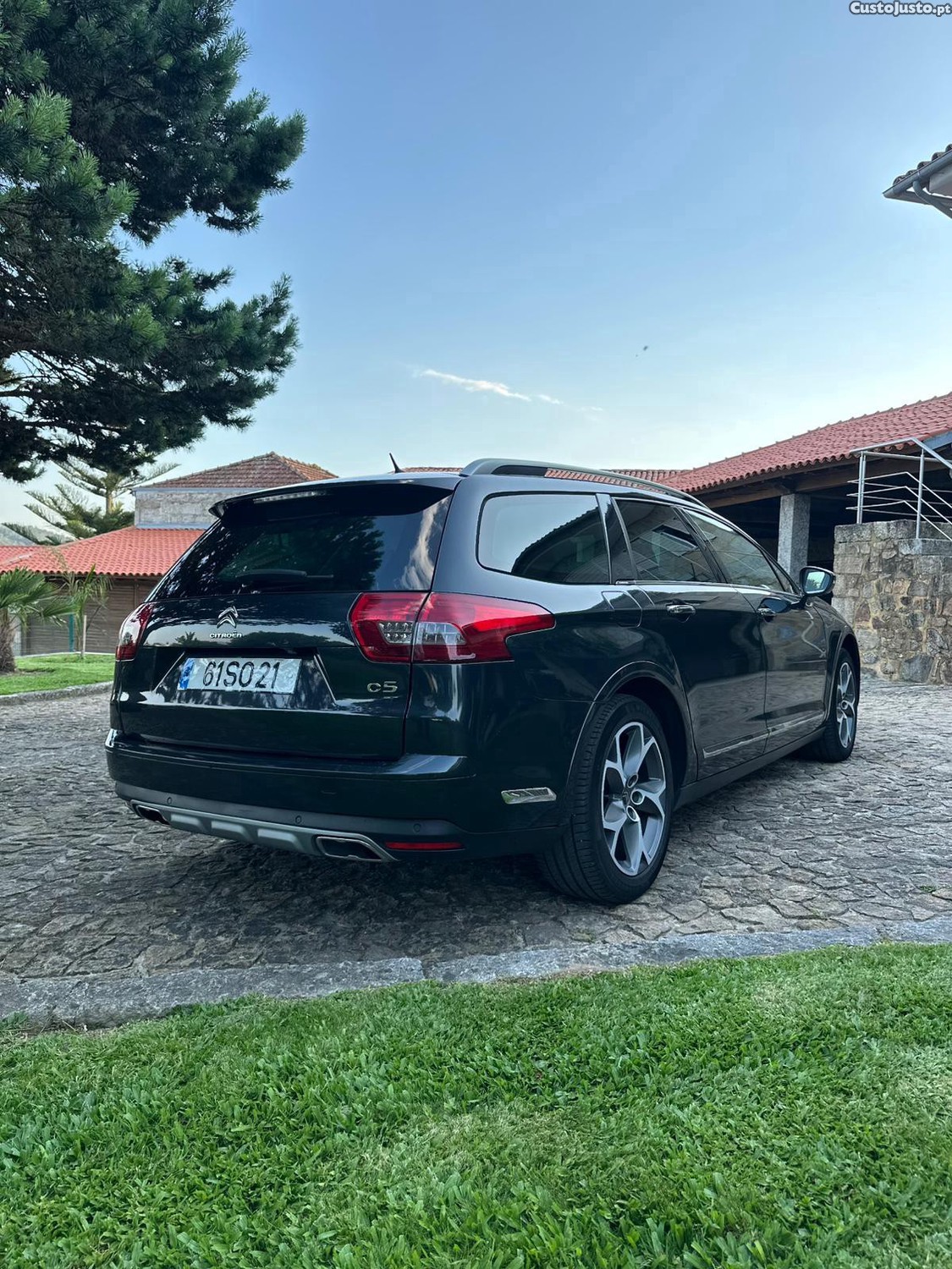 Citroën C5 Cross Tourer 2.0 BlueHdi 180 S&S Eat6 Exclusive — fotografia 6
