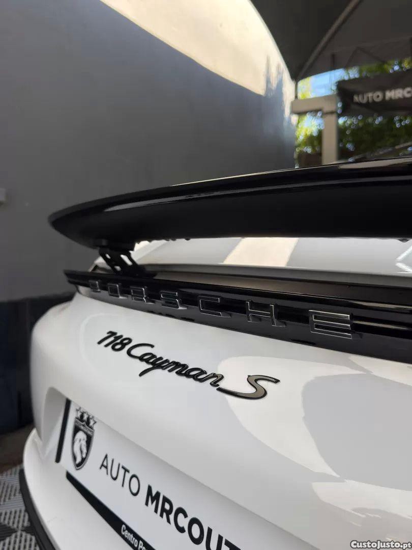 Porsche Cayenne 2.5 s pdk — fotografia 13