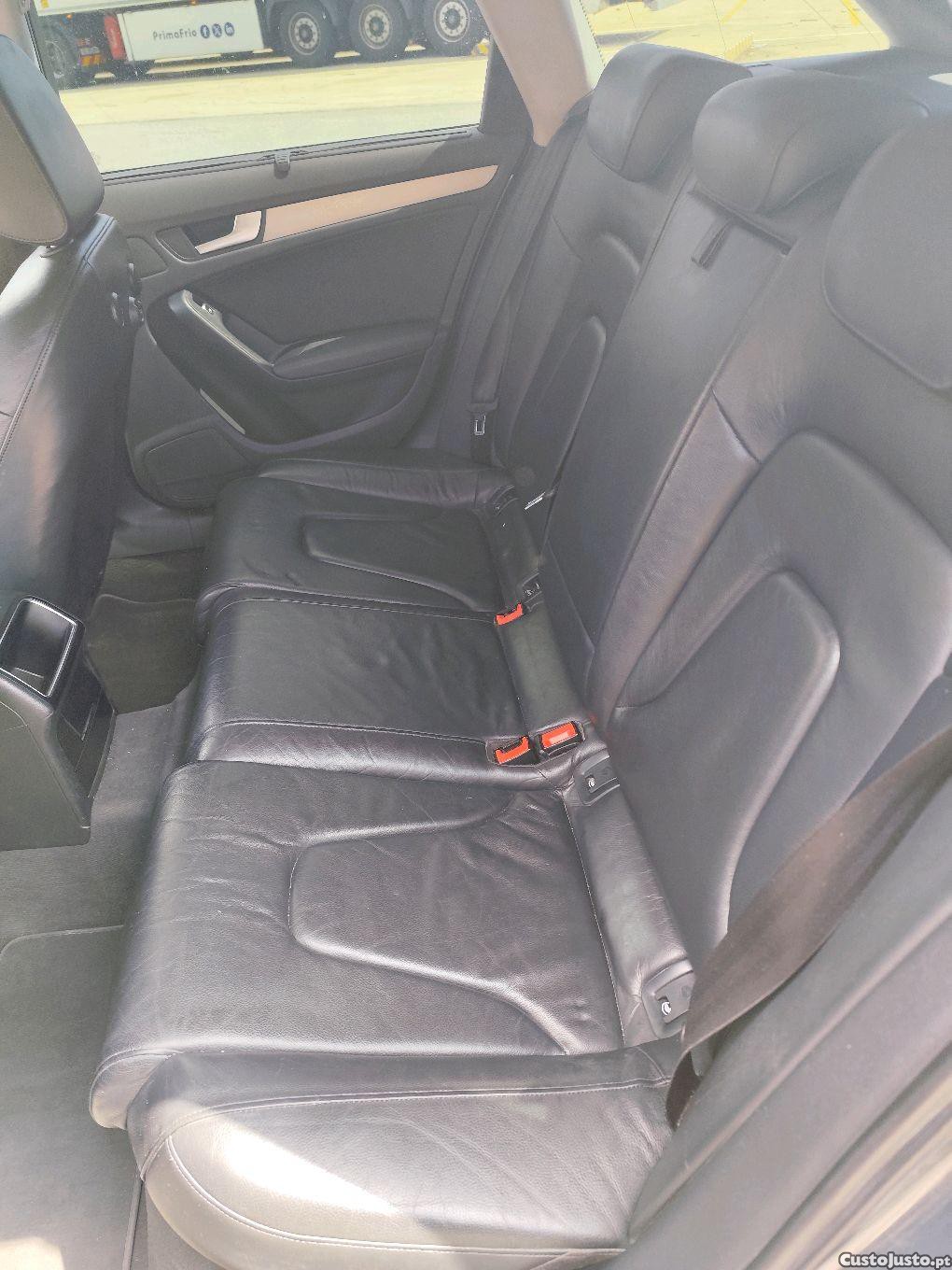 Audi A4 advant — fotografia 3