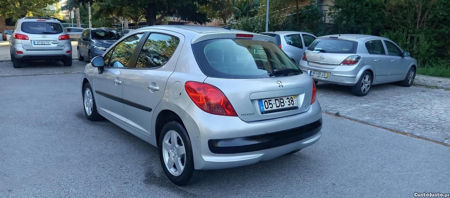 Peugeot 207 Full Extras — fotografia 5
