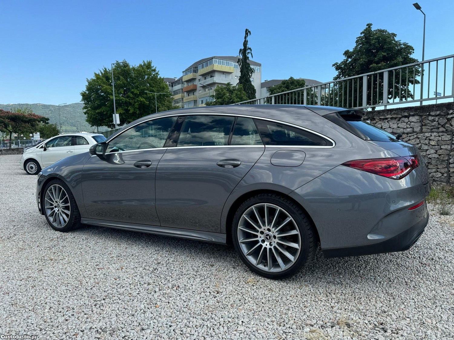 Mercedes-Benz CLA 200 d Shooting Brake AMG Line Aut. - 20 foto 4