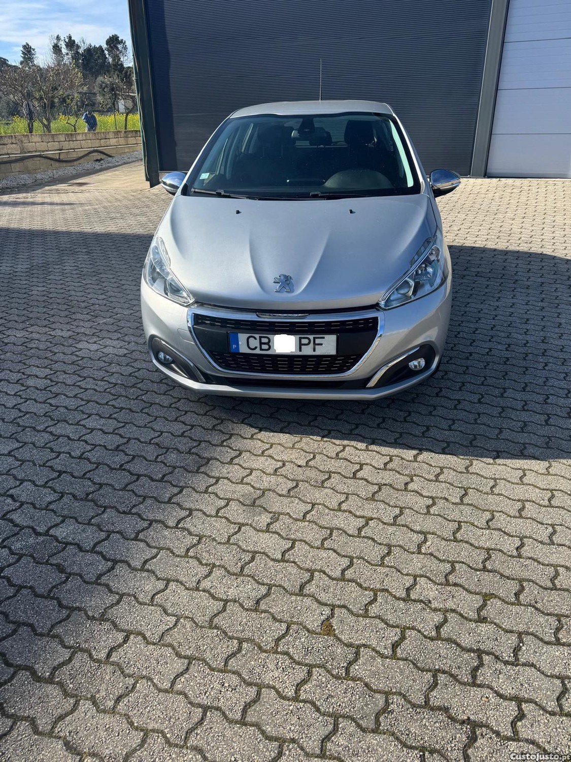 Peugeot 208 Signature turbo — fotografia 7