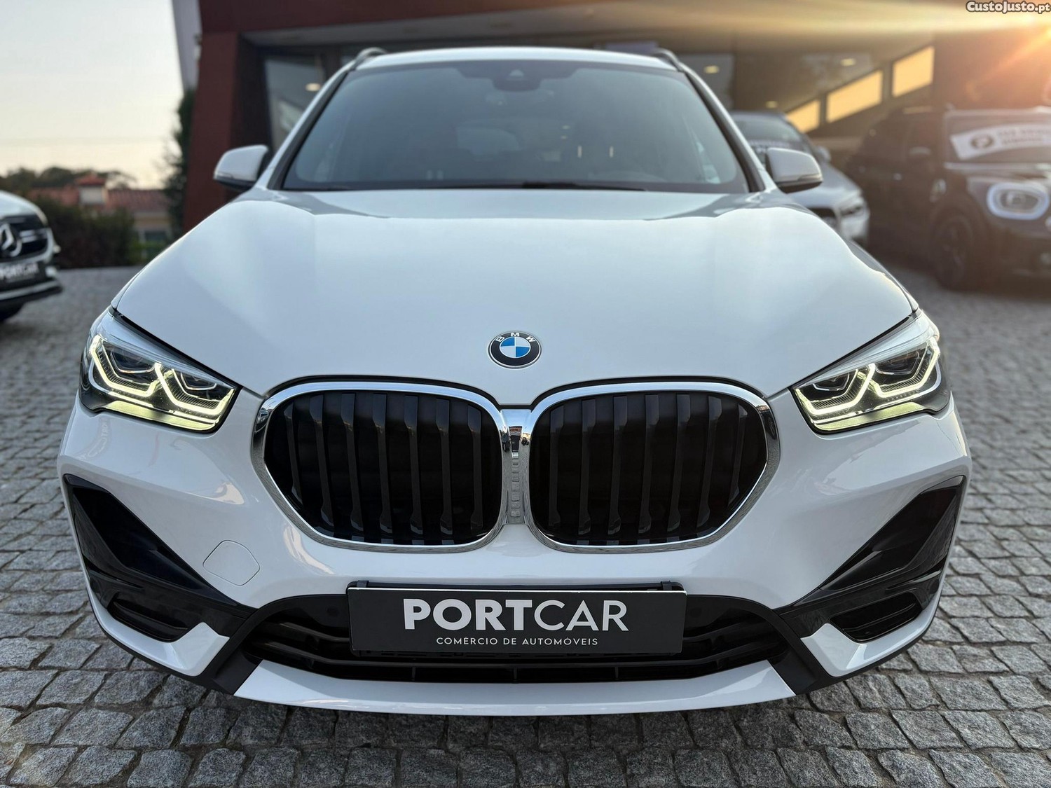 BMW X1 25 e xDrive Line Sport - 21 foto 2