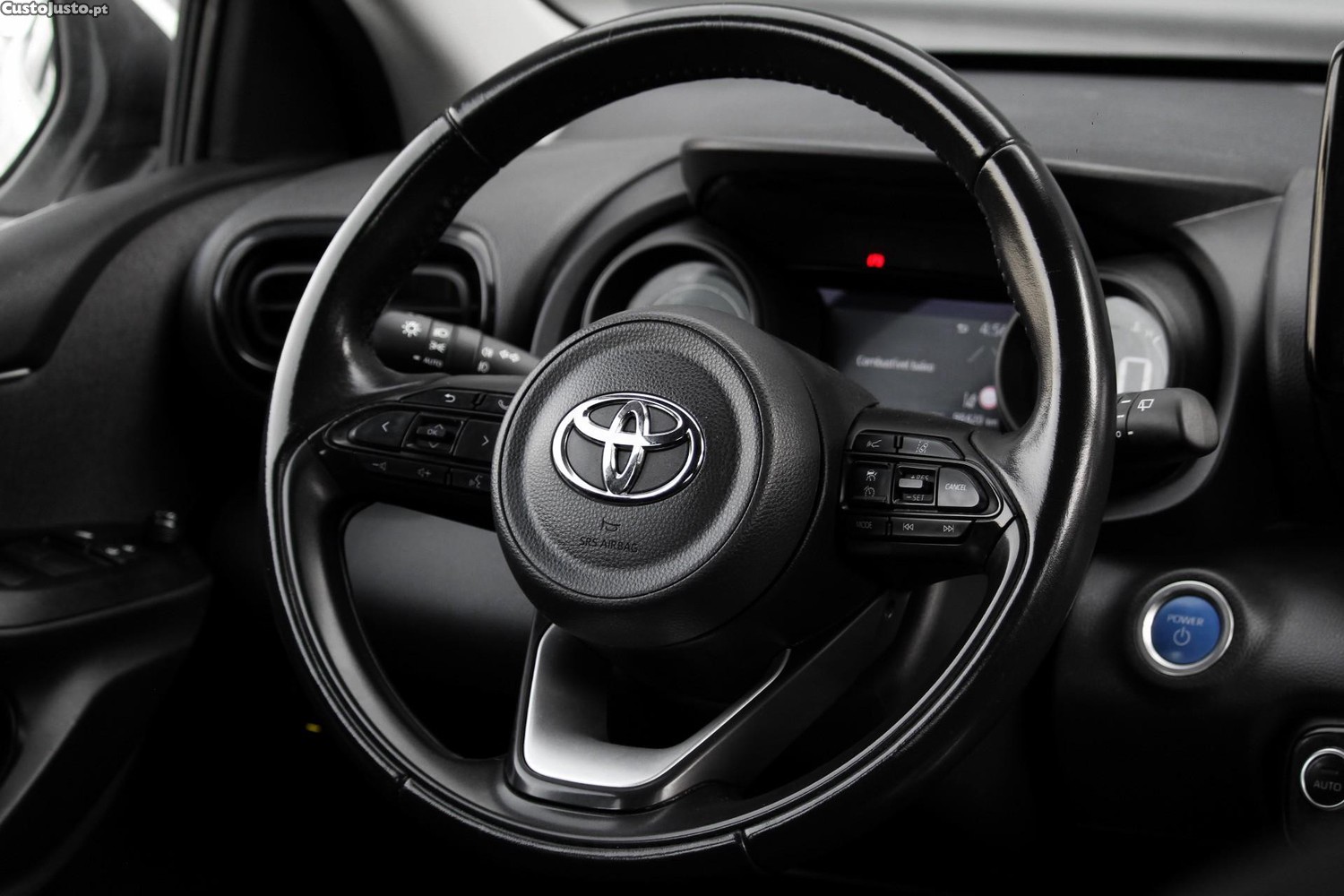 Toyota Yaris 1.5 HDF Comfort — fotografia 4