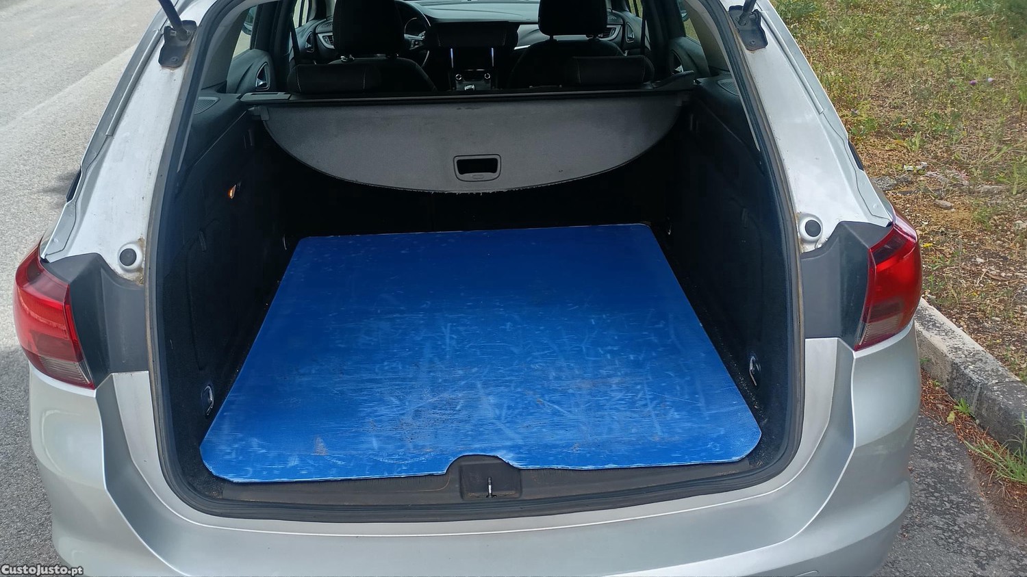 Opel Astra Sports Tourer — fotografia 4
