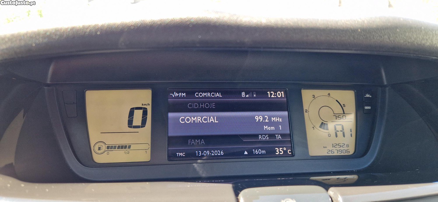 Citroën C4 Picasso — fotografia 9