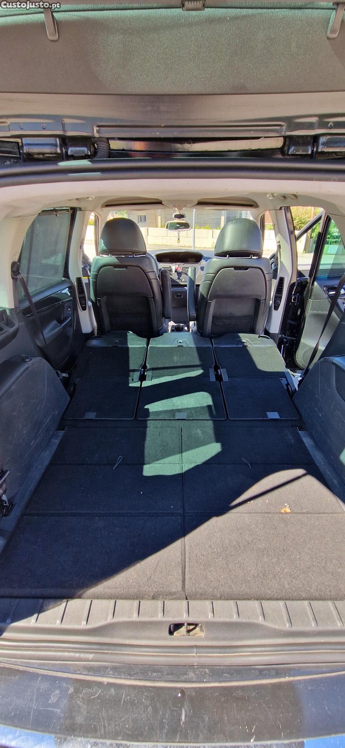 Citroën C4 Picasso — fotografia 5
