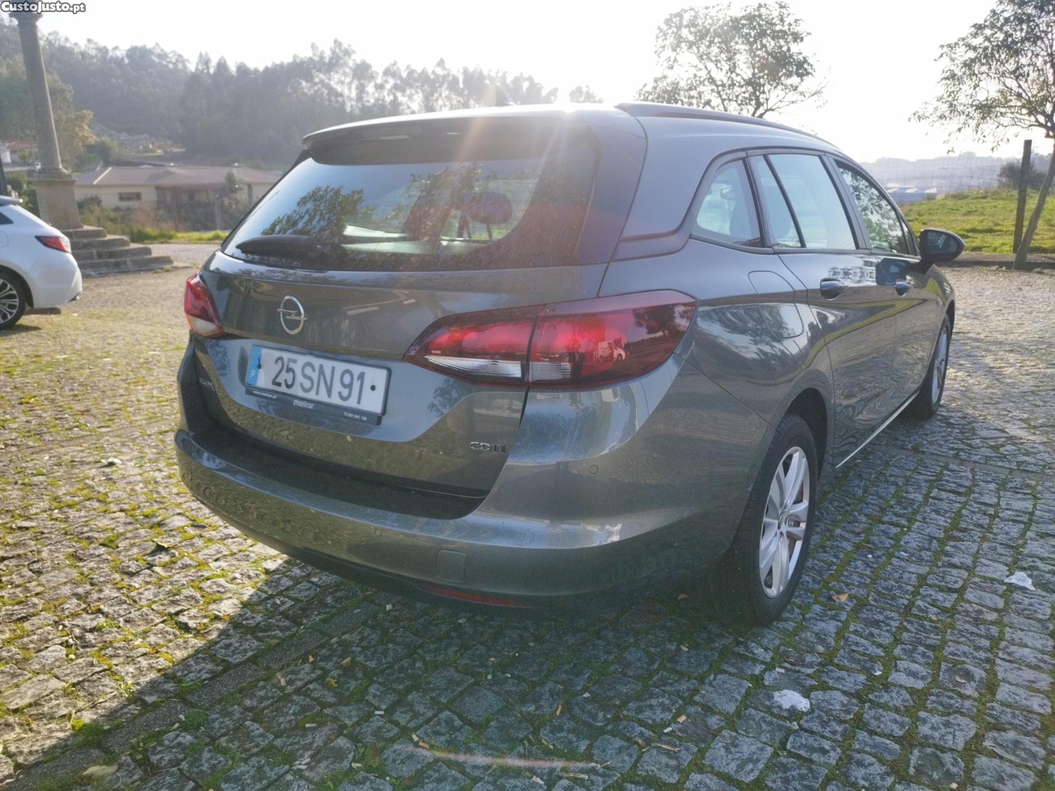 Opel Astra 1.6 cdti sports tourer business — fotografia 13