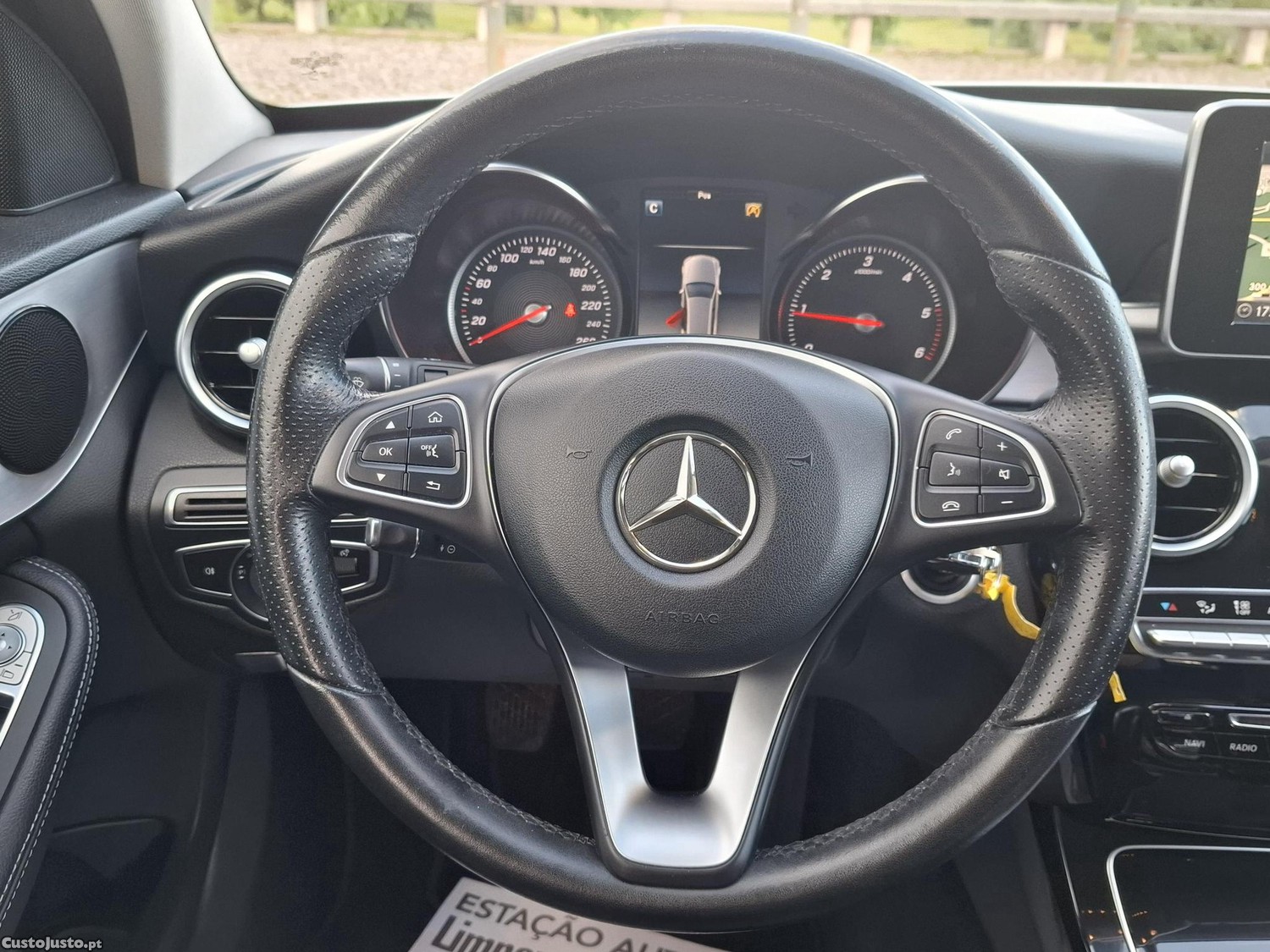 Mercedes-Benz C 200 D BlueTEC Avantgarde — fotografia 6