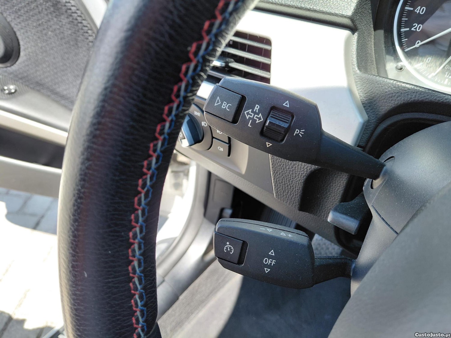 BMW 320 D Touring — fotografia 4