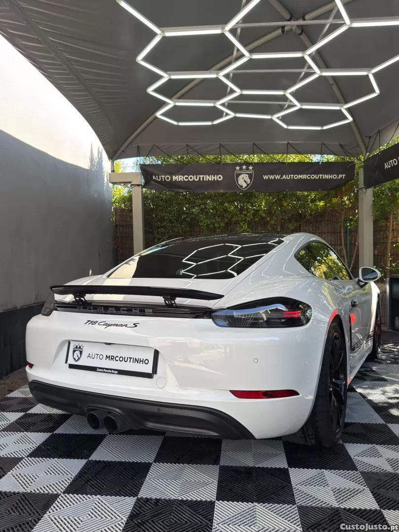 Porsche Cayenne 2.5 s pdk — fotografia 12