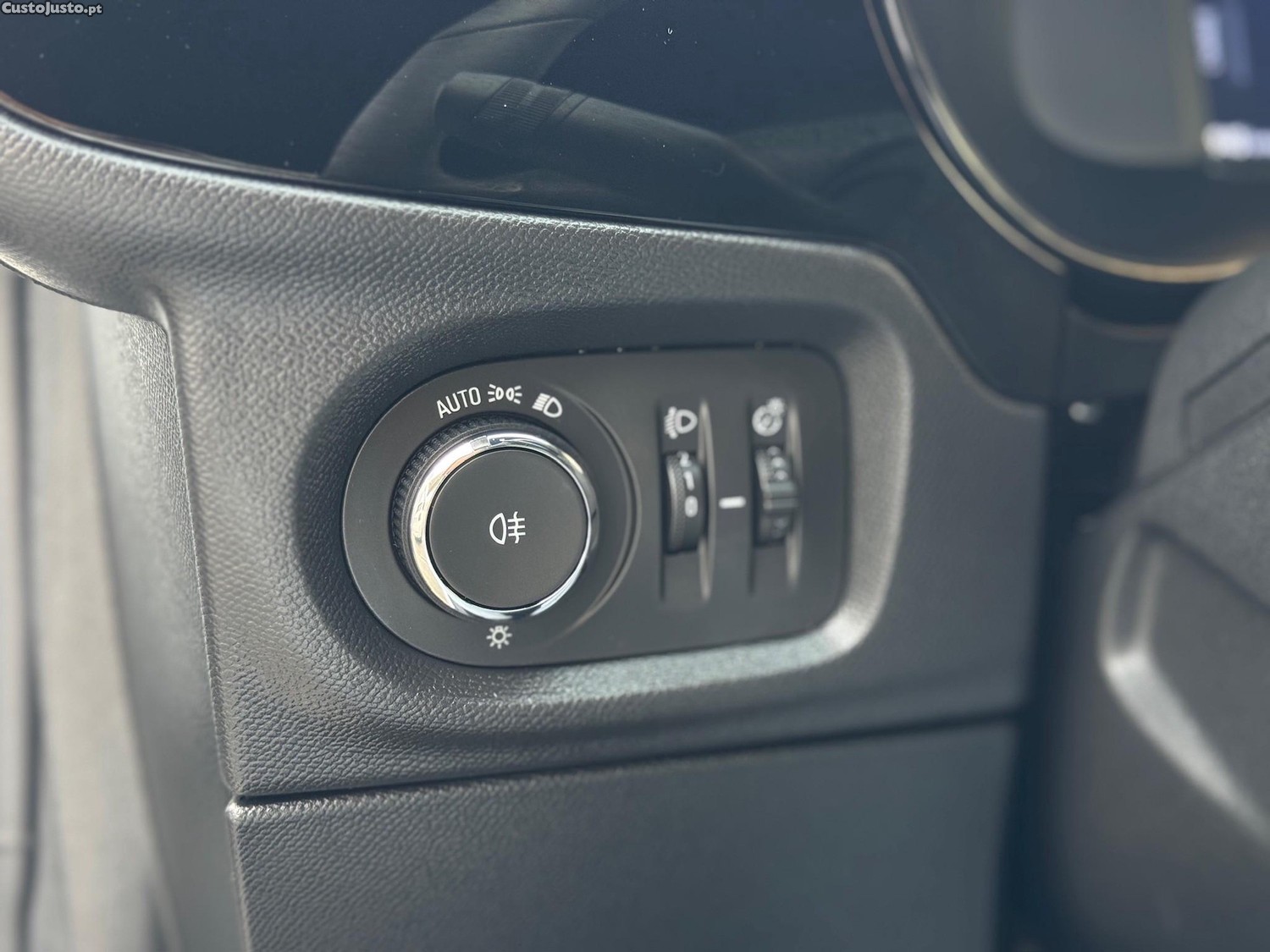 Opel Corsa e e-GS — fotografia 15