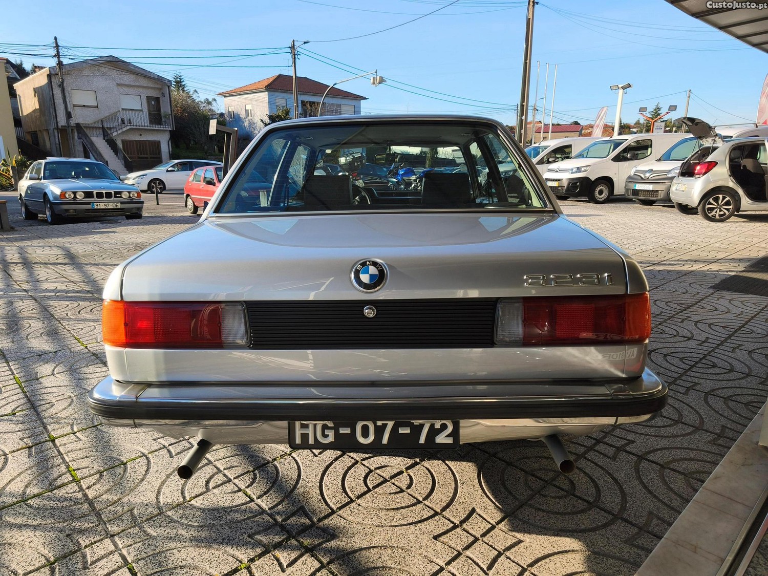 BMW 323 i E21 Nacional — fotografia 18