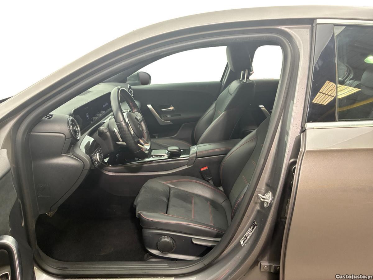 Mercedes-Benz A 180 d AMG Line Aut. — fotografia 8
