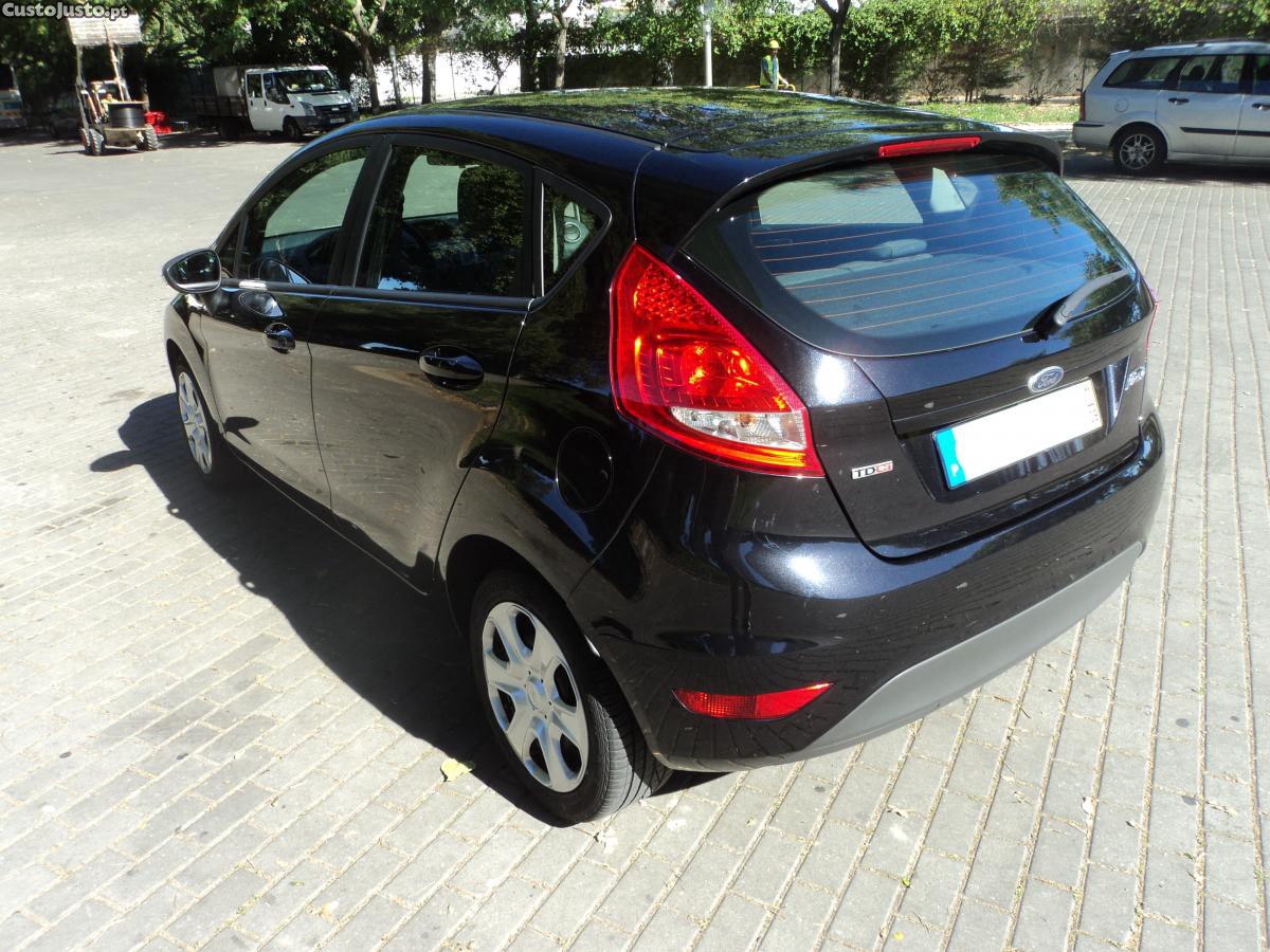 Ford Fiesta TDCI — fotografia 6