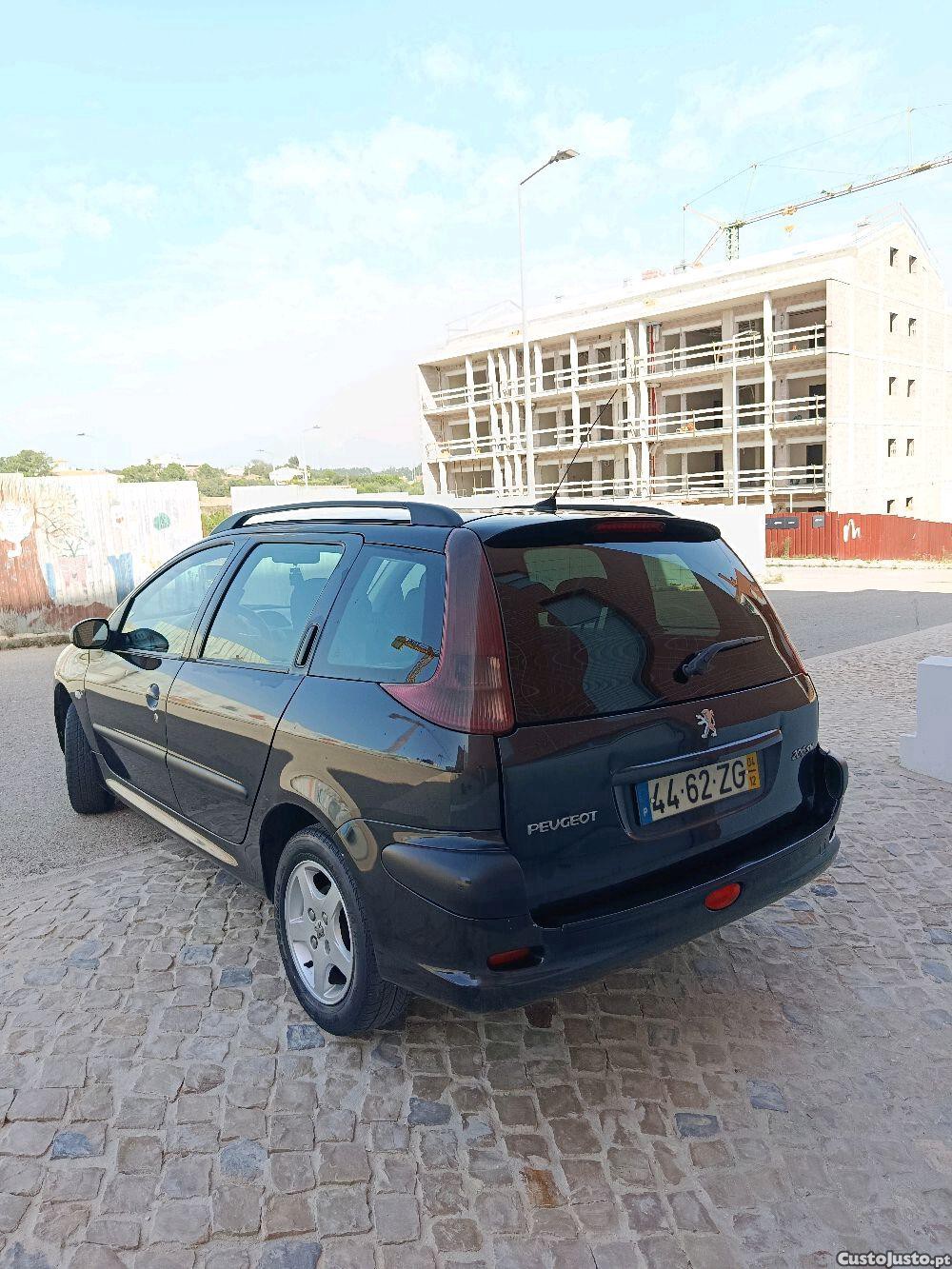 Peugeot 206 SW 1.4 HDI em bom estado !!! Negociável — fotografia 9