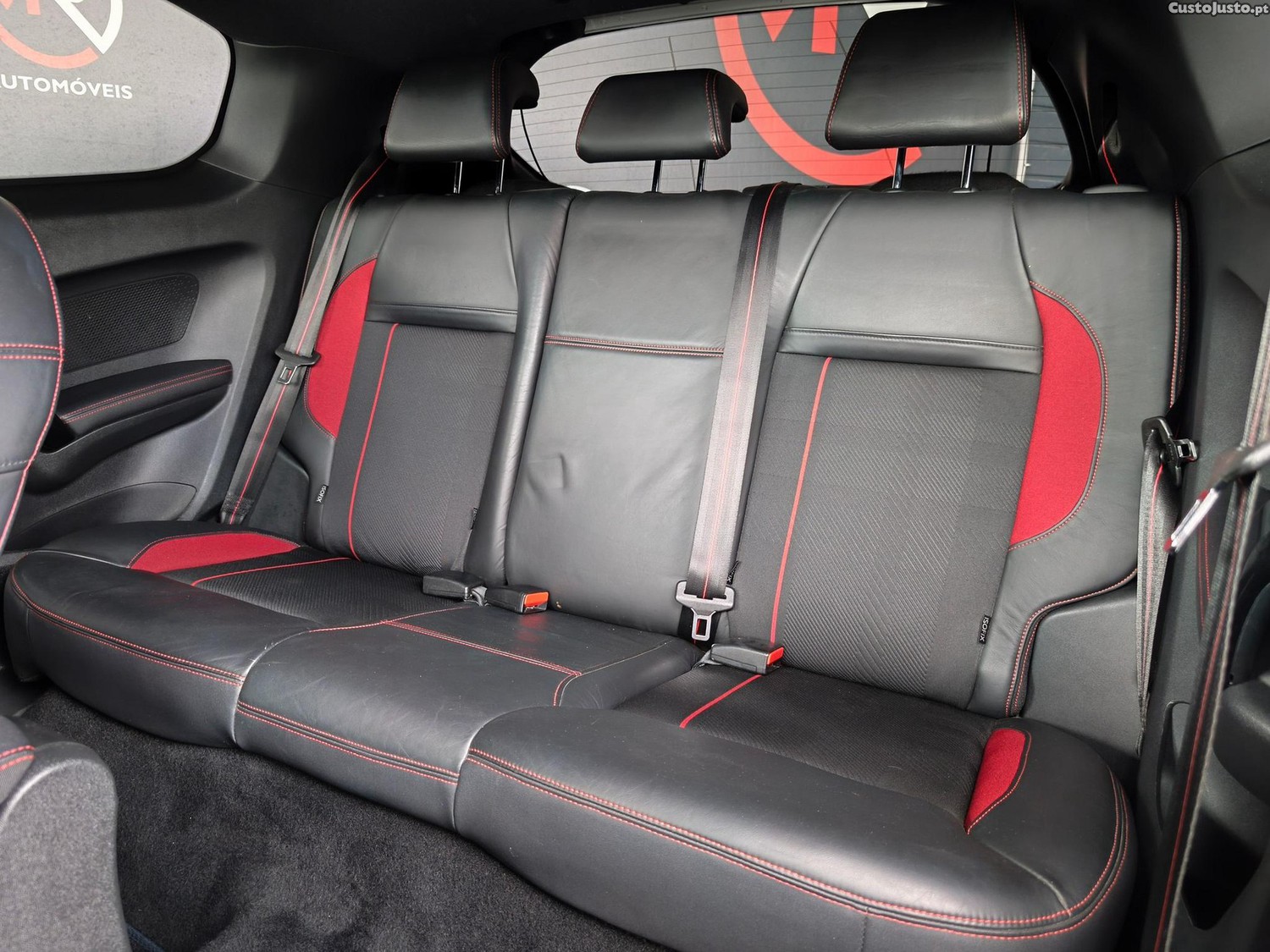 Peugeot 208 1.6 THP GTi — fotografia 5