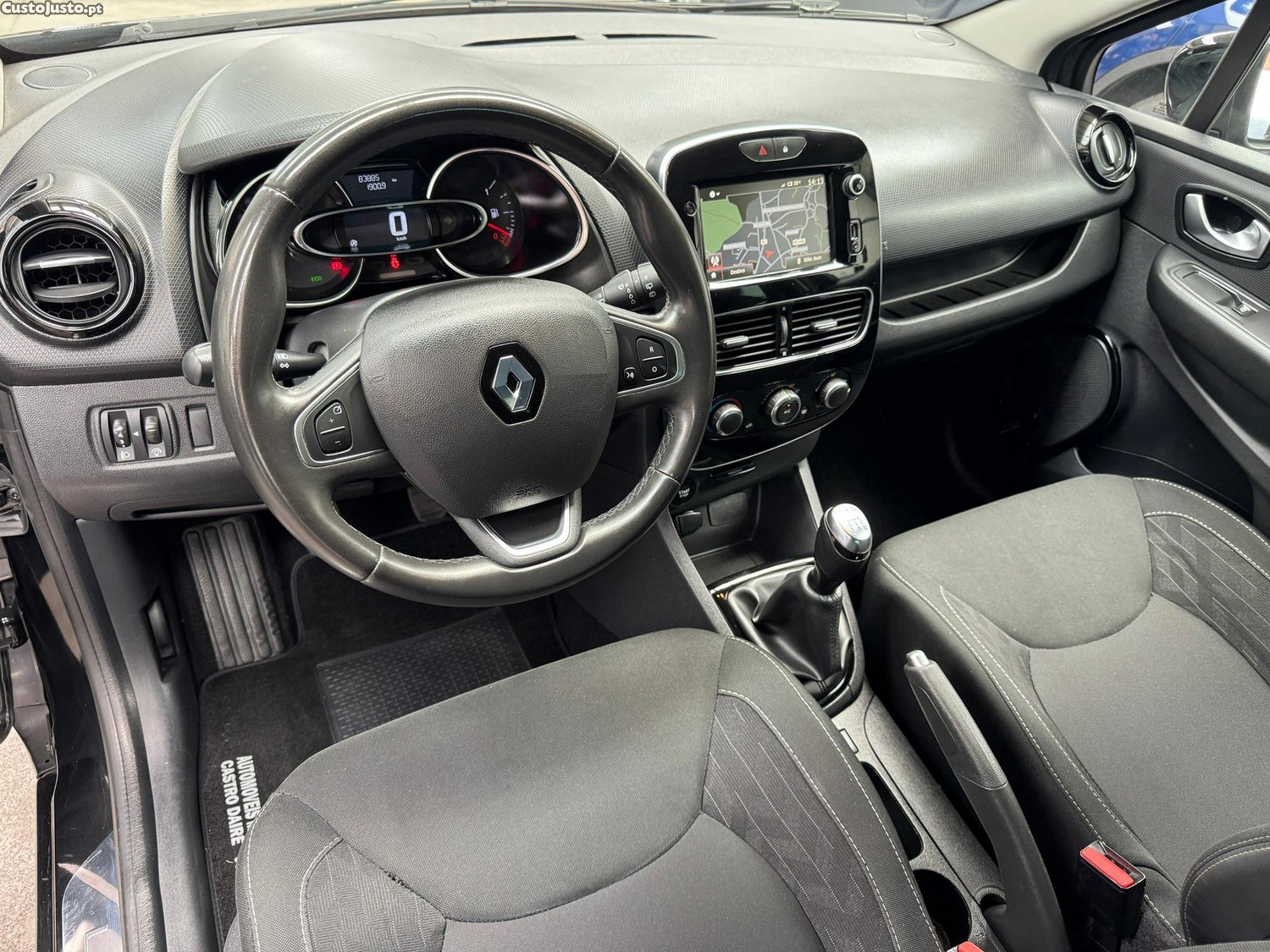 Renault Clio 0.9 TCe Limited — fotografia 14