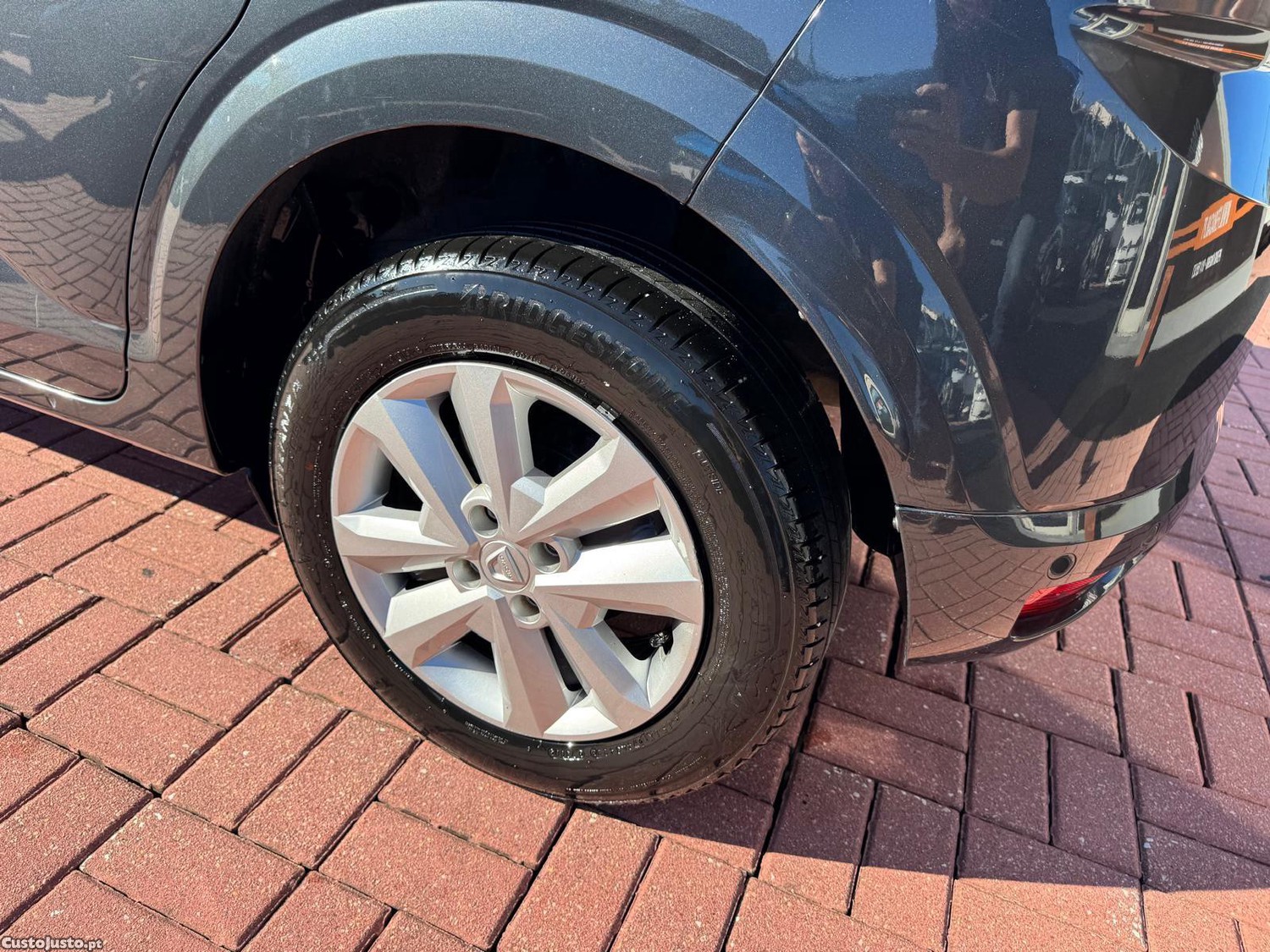Dacia Sandero 1.0 SCe Comfort — fotografia 17