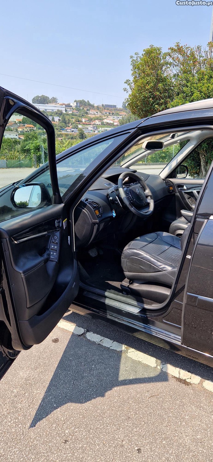 Citroën C4 Picasso — fotografia 8