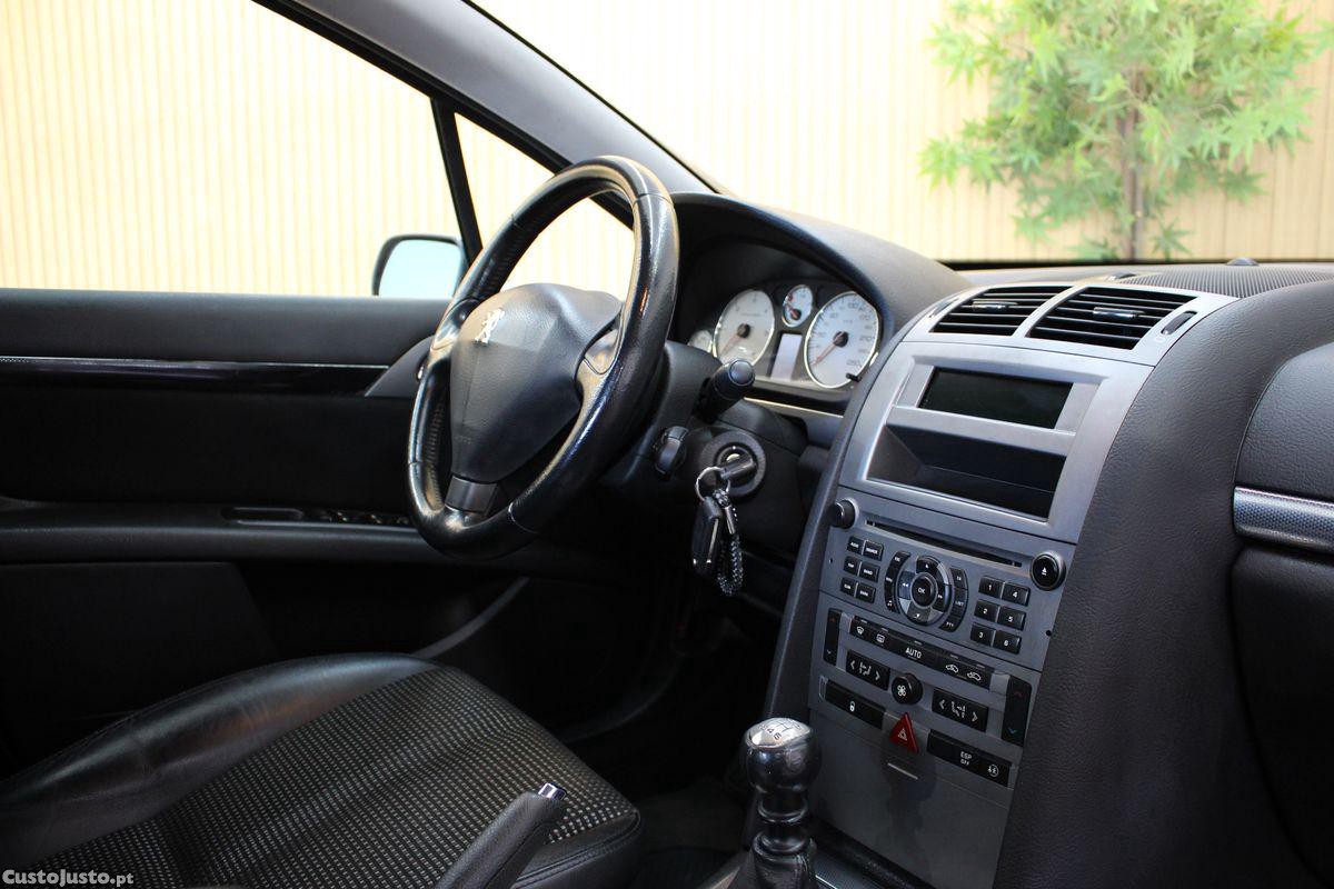 Peugeot 407 2.0 HDi Executive — fotografia 2