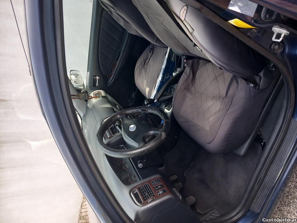 Toyota Avensis t22 - 01 — photo 5